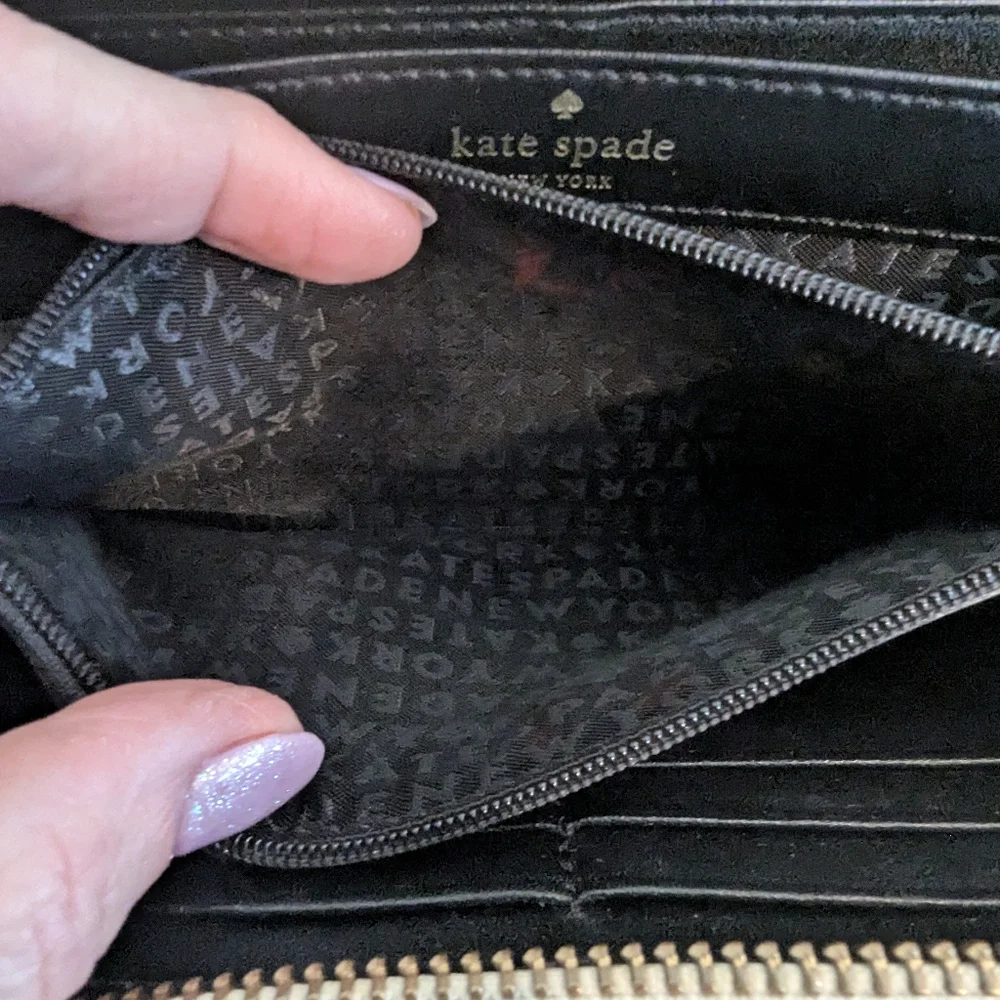 Kate Spade Colorblock Black  Cream Leather Wallet